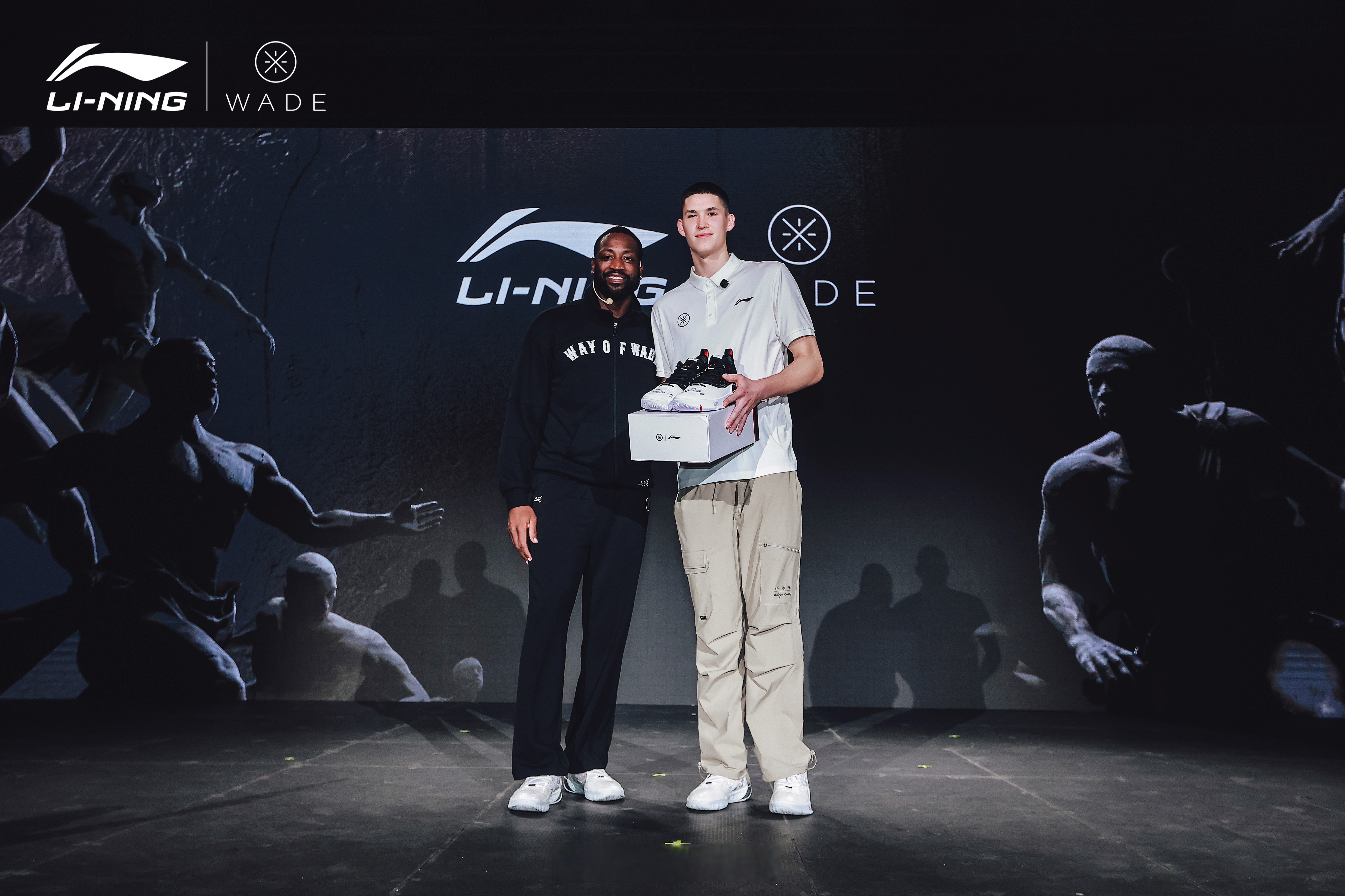 英雄联盟投注-关于CBA季后赛赛程吃紧；迈阿密热火加时末段官宣签约；引发热议；阵容厚度经受考验的信息